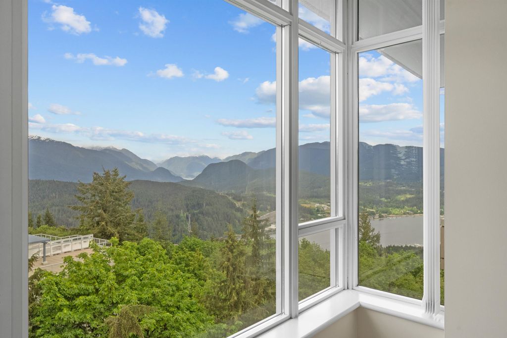 listing image 1102869032167160435