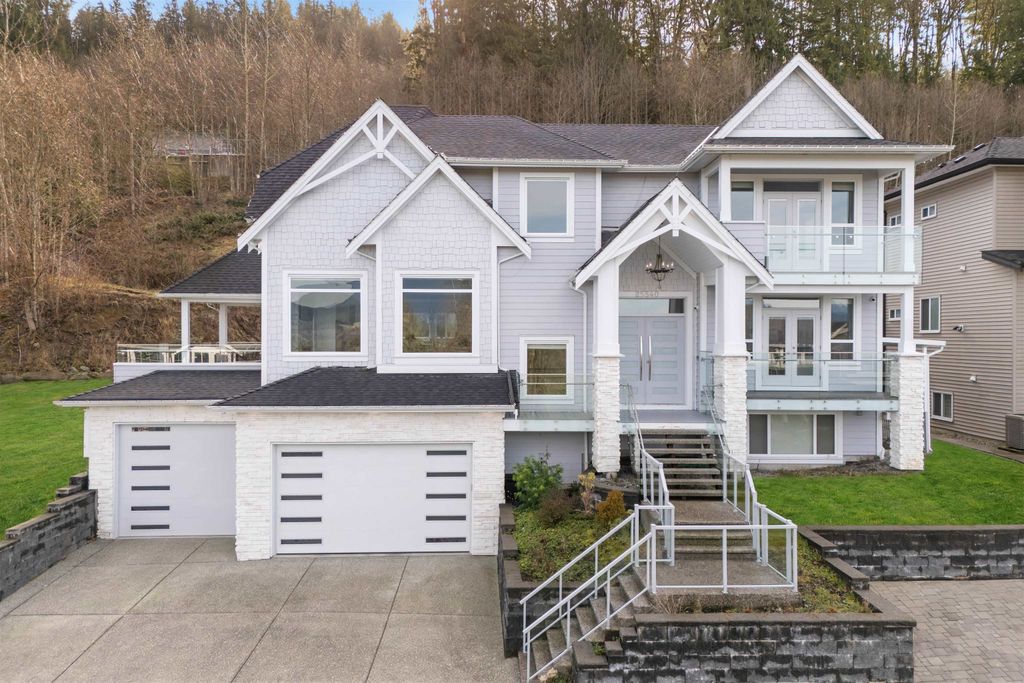 Photo of 25540 Godwin Drive, Maple Ridge, BC V2W 1G9 (MLS # R3110914)