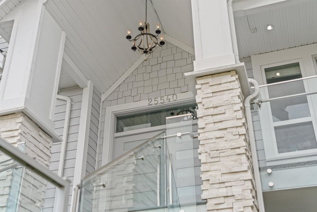 Photo of 25540 Godwin Drive, Maple Ridge, BC V2W 1G9 (MLS # R3110914)