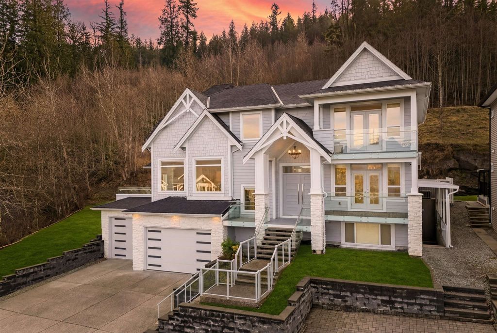 Photo of 25540 Godwin Drive, Maple Ridge, BC V2W 1G9 (MLS # R3110914)