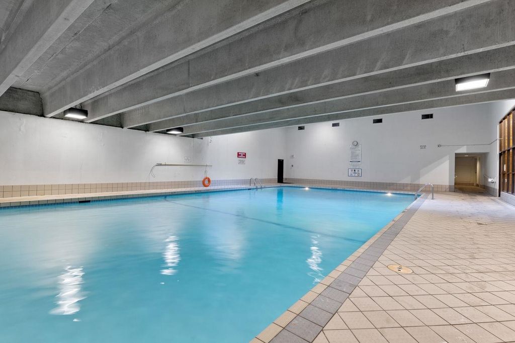 listing image 1106661809716750357