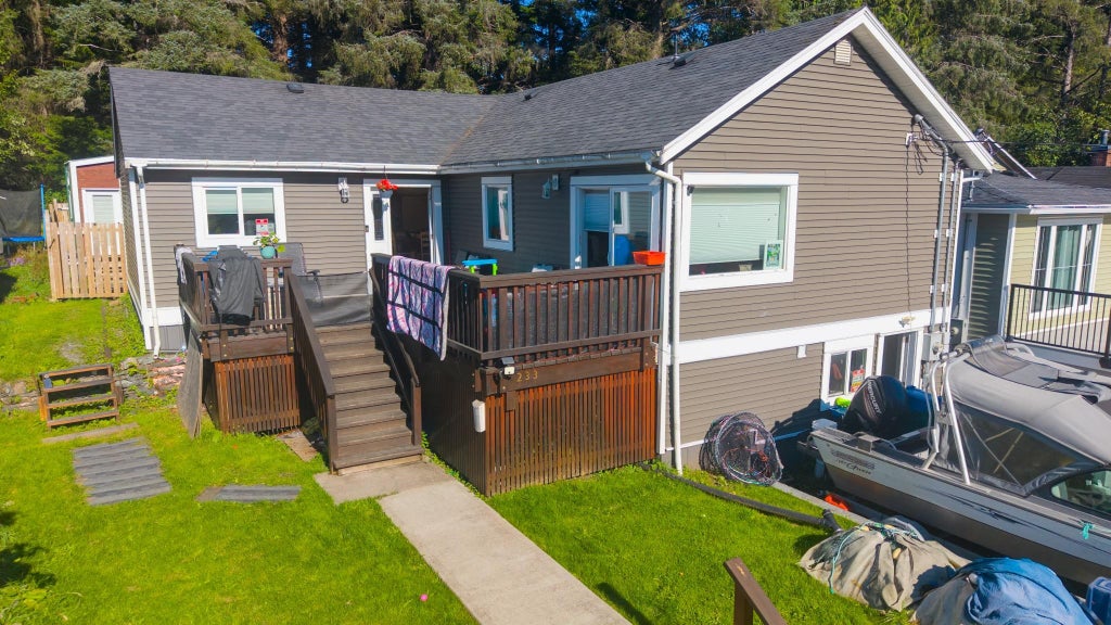 233 11TH STREET, PRINCE RUPERT, BC V8J 3N4 - Image 3053804600.jpeg?d=l