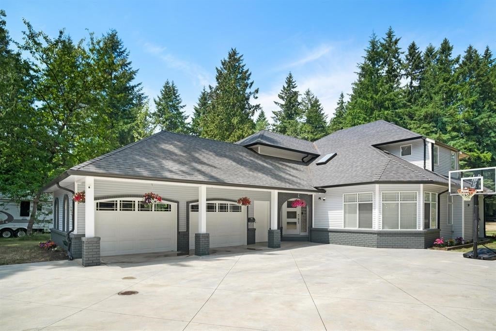 Photo of 21083 42 Avenue, Langley, BC V3A 5A2 (MLS # R3146120)