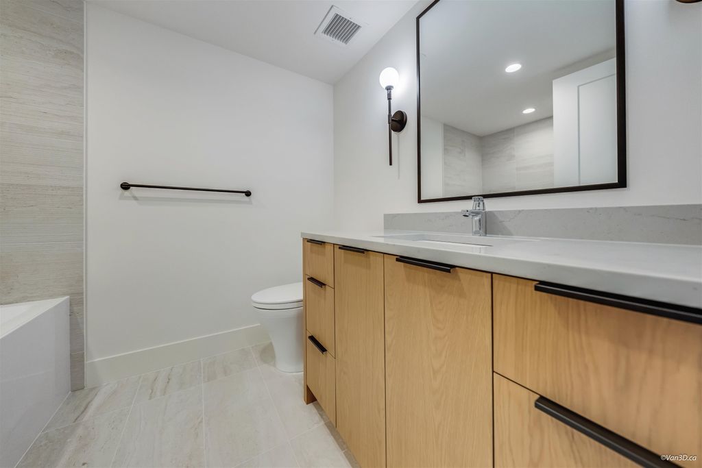 listing image 1106133982070767865