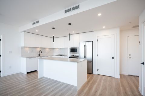 20065 85 Avenue 1804 Langley BC V2Y 3K4