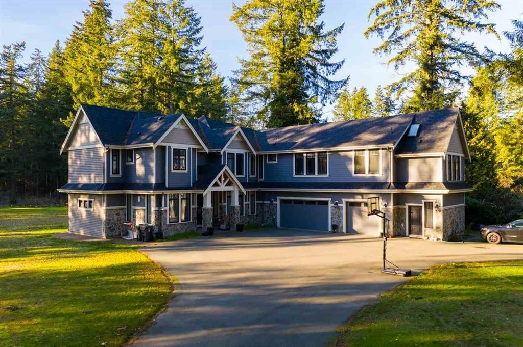 Photo of 3041 202 Street, Langley, BC V2Z 2E2 (MLS # R3160767)