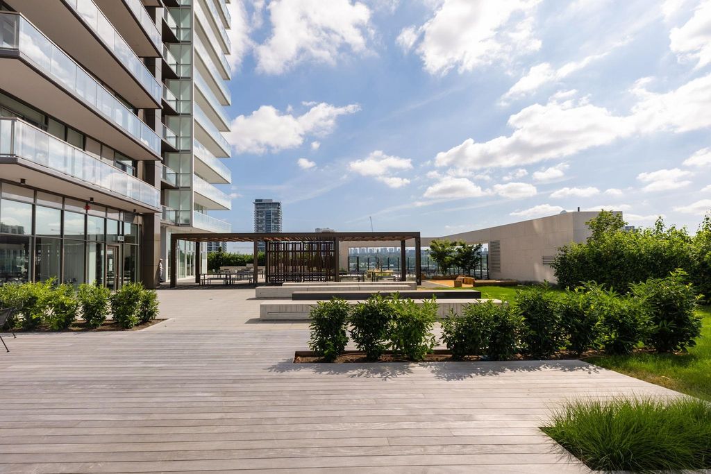 listing image 1106786268974829062