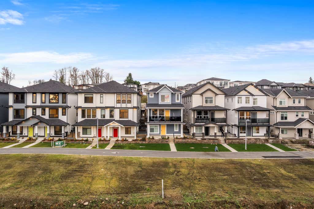 Photo of 16677 16 Avenue, Surrey, BC V3S 9X7 (MLS # R3149505)