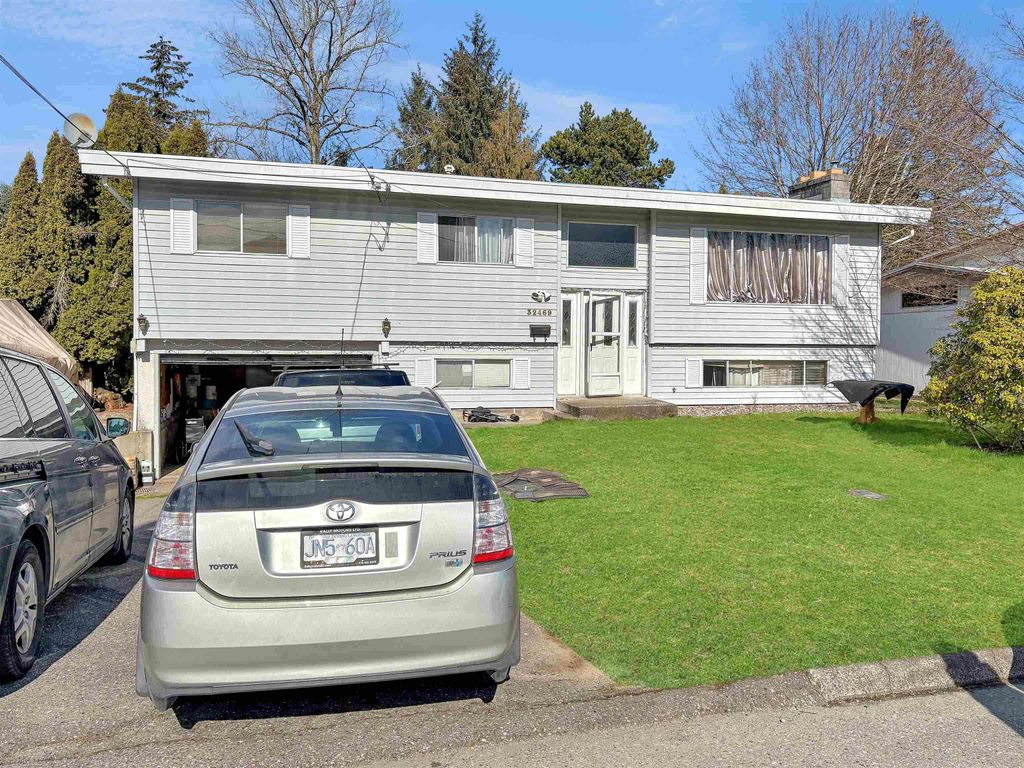 listing image 1101617576922695933