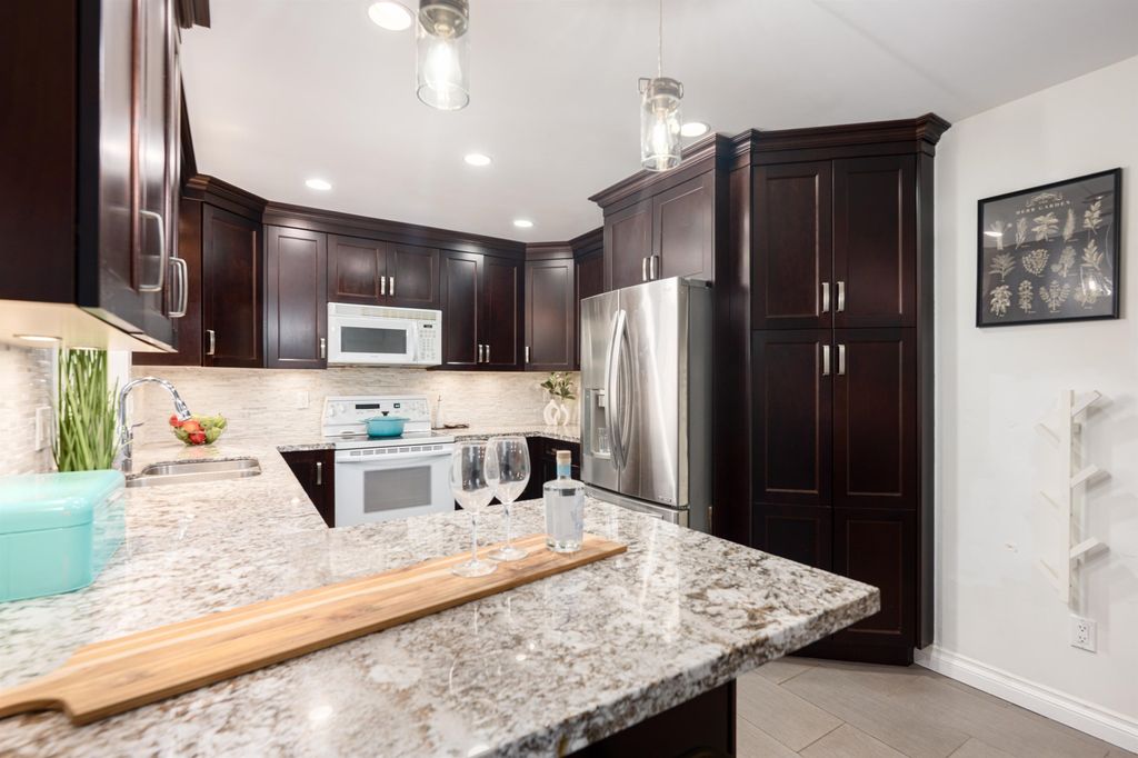 listing image 1107531665069231598