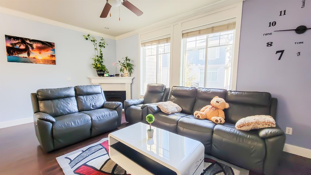 listing image 1109954449724089758