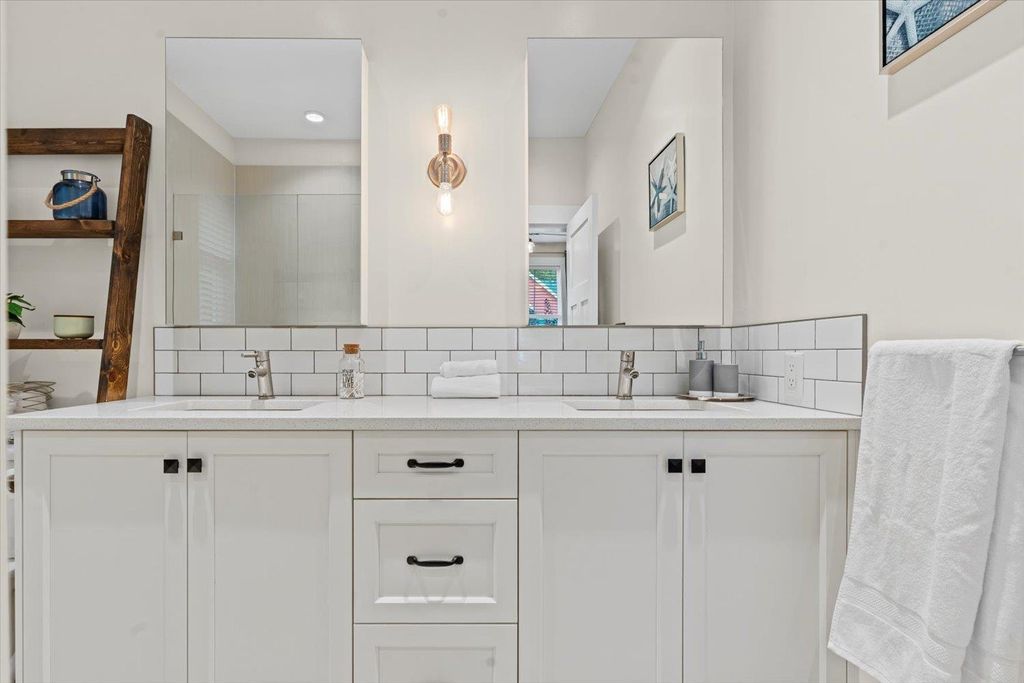 listing image 1106247012991330442