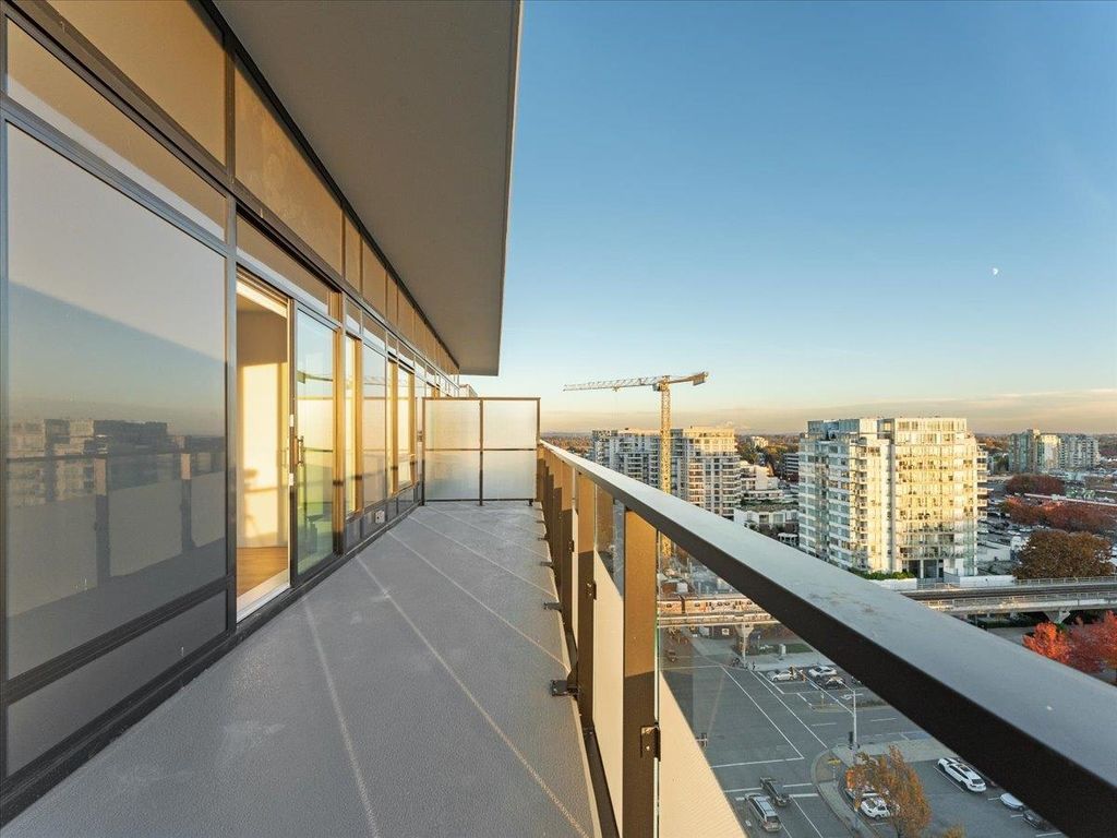 listing image 1106662065750014530