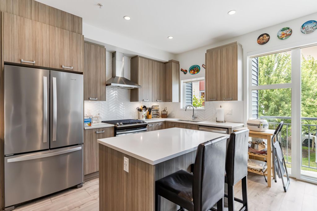 Photo of 24076 112 Avenue #21, Maple Ridge, BC V2W 0K2 (MLS # R3112631)