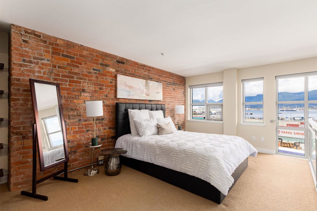 listing image 1101617434049390420
