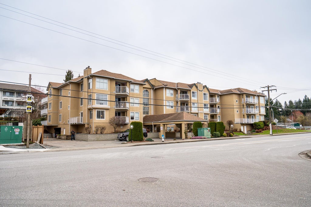 Photo of 2410 Emerson Street #105, Abbotsford, BC V2T 3J3 (MLS # R3099252)