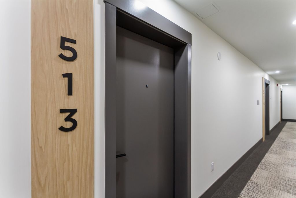 Photo of 27218 Aldergrove Town Centre Drive #513, Langley, BC V4W 0E4 (MLS # R3115288)