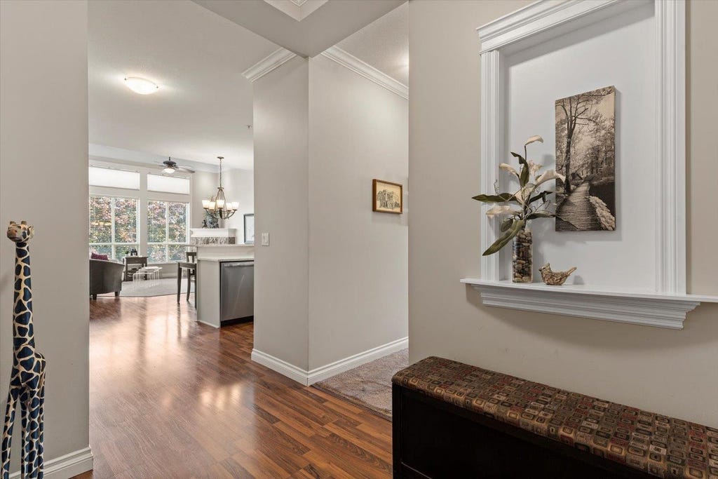 Photo of 8955 Edward Street #403, Chilliwack, BC V2P 4E2 (MLS # R3149276)