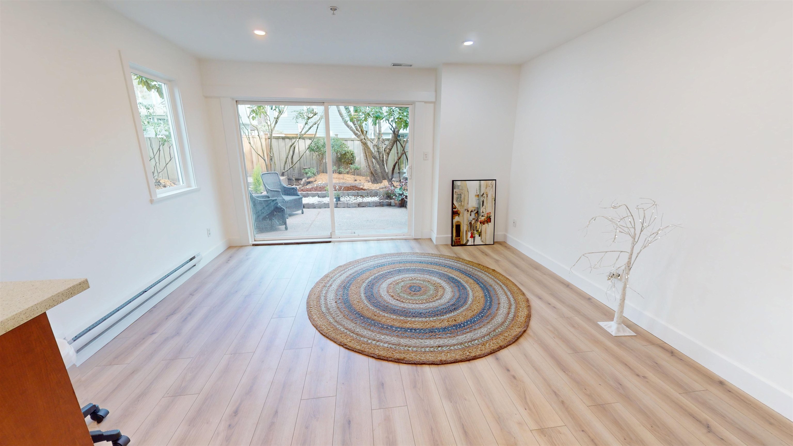 633 W 16th Avenue 104