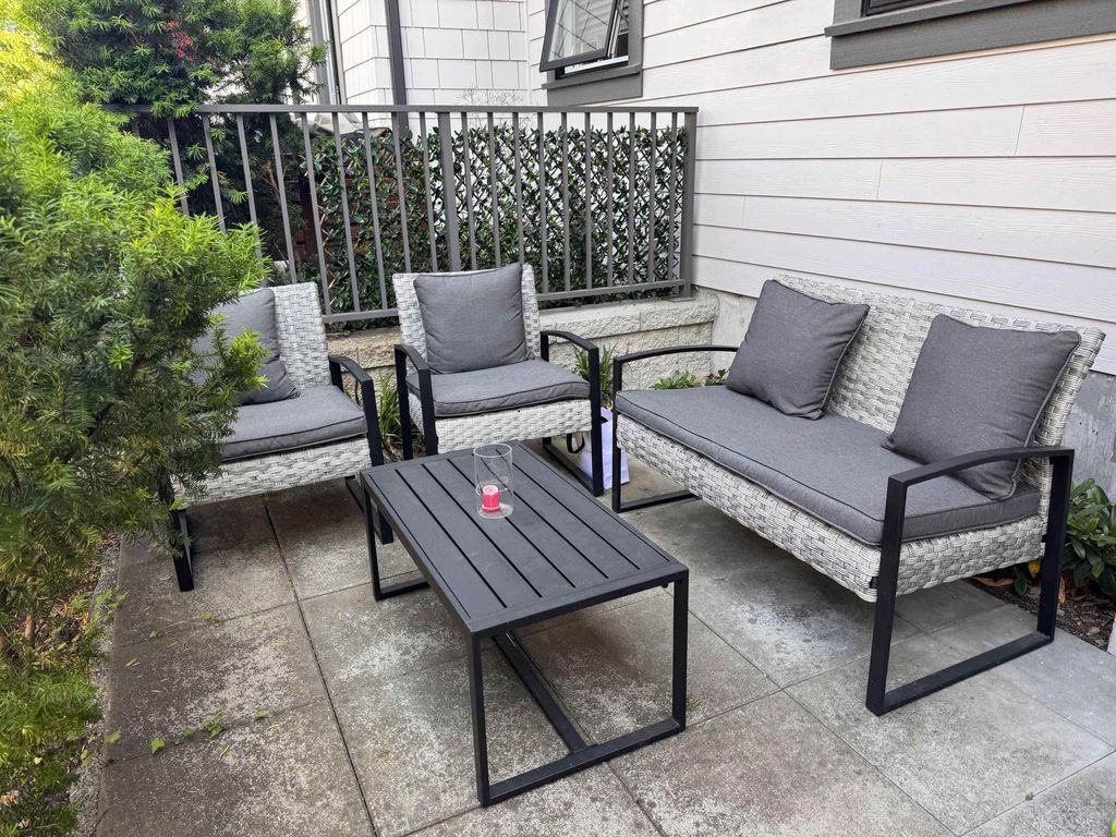 listing image 1100459665791525662