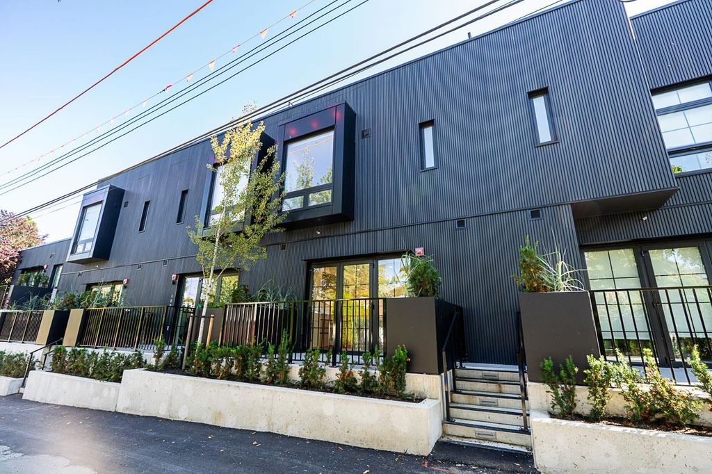 listing image 1100599017661441536