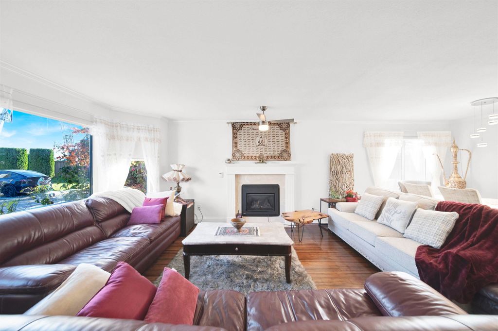 Photo of 15501 89a Avenue #107, Surrey, BC V3R 0Z5 (MLS # R3080230)