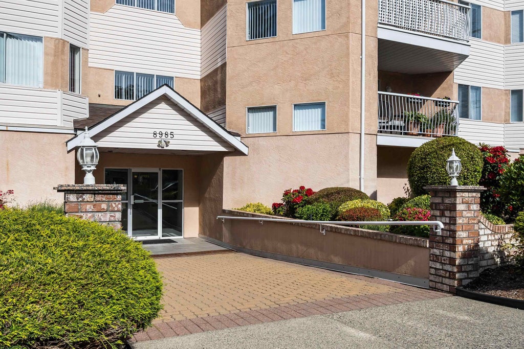Photo of 8985 Mary Street #312, Chilliwack, BC V2P 4J4 (MLS # R3125966)