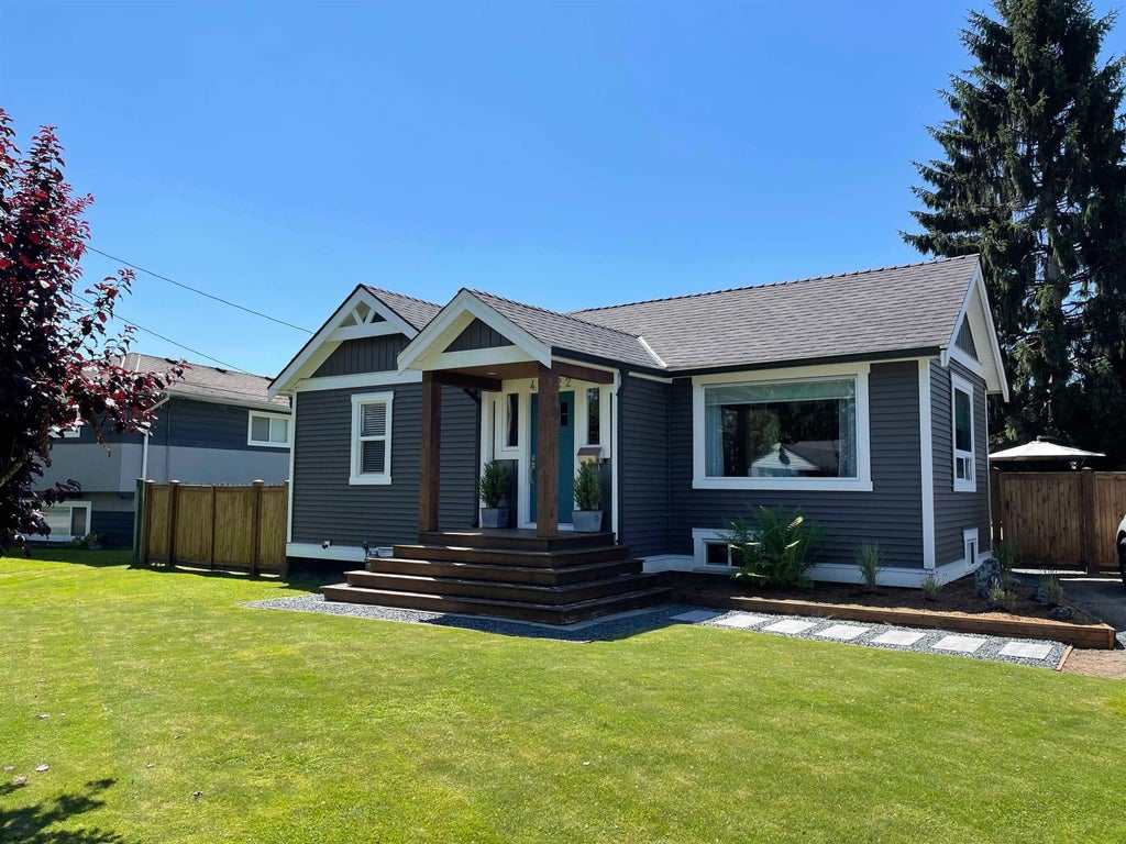 Photo of 46022 Clarke Drive, Chilliwack, BC V2P 3N6 (MLS # R3154621)