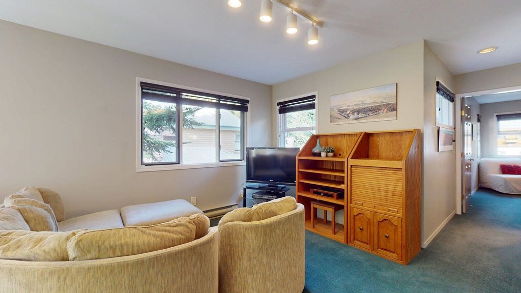 listing image 1107575047182789662