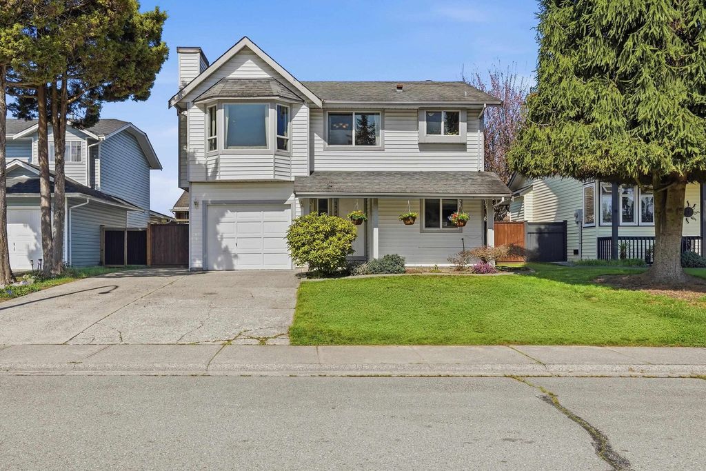 Photo of 23429 Sandpiper Avenue, Maple Ridge, BC V2X 9M4 (MLS # R3107818)