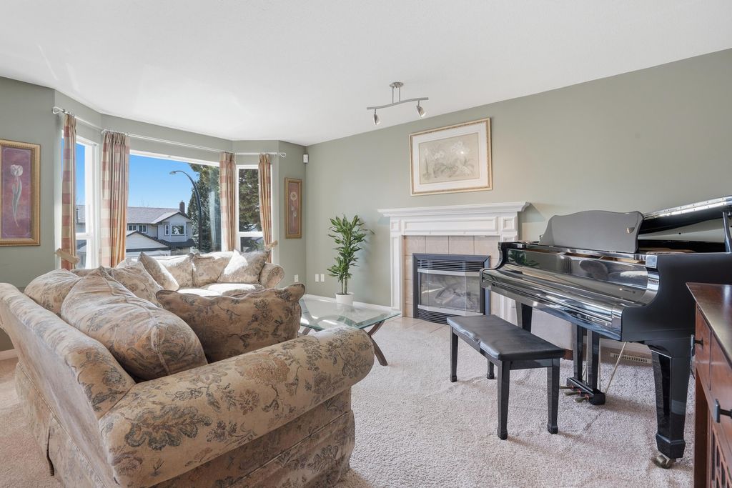 Photo of 23429 Sandpiper Avenue, Maple Ridge, BC V2X 9M4 (MLS # R3107818)