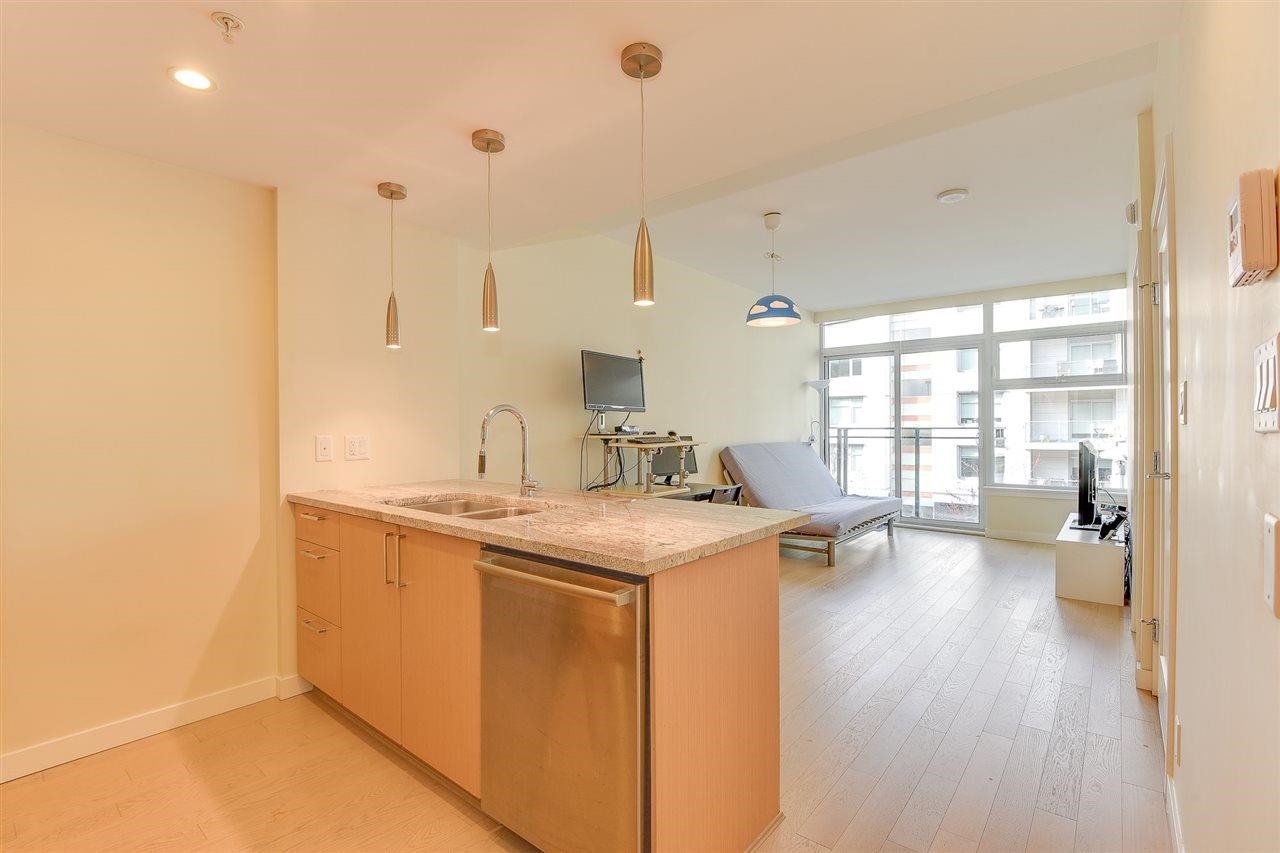 38 W 1st Avenue 319