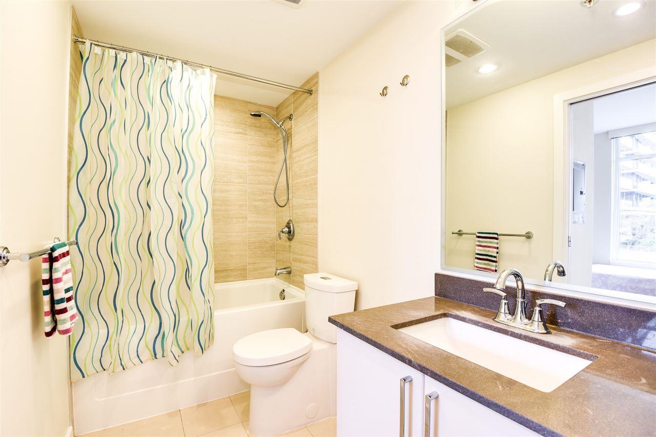 38 W 1st Avenue 319