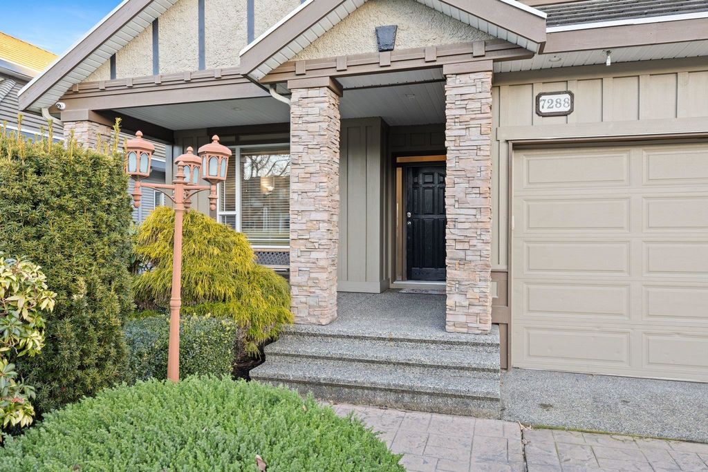 listing image 1103211473702438164