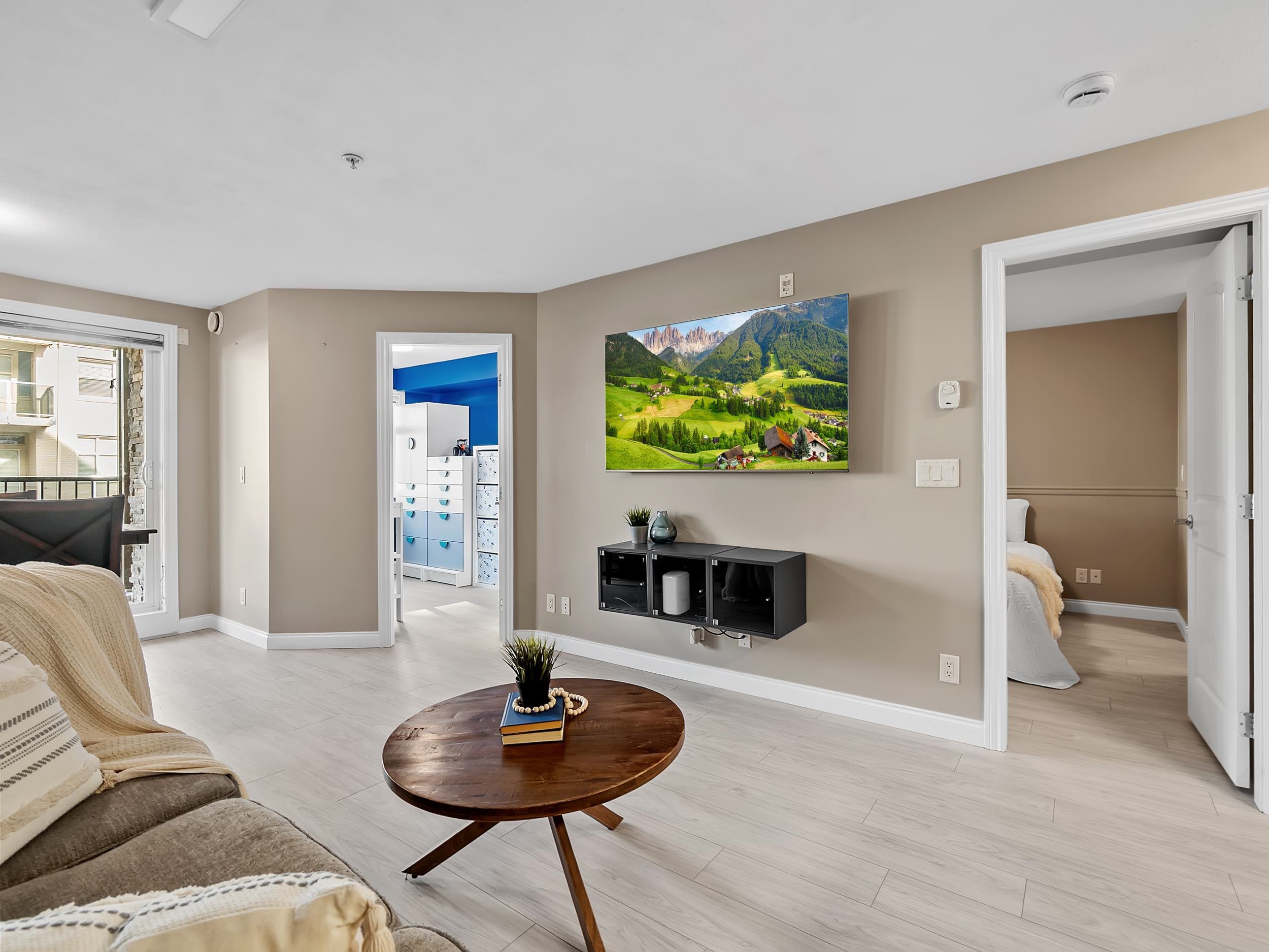 19939 55a Avenue 105