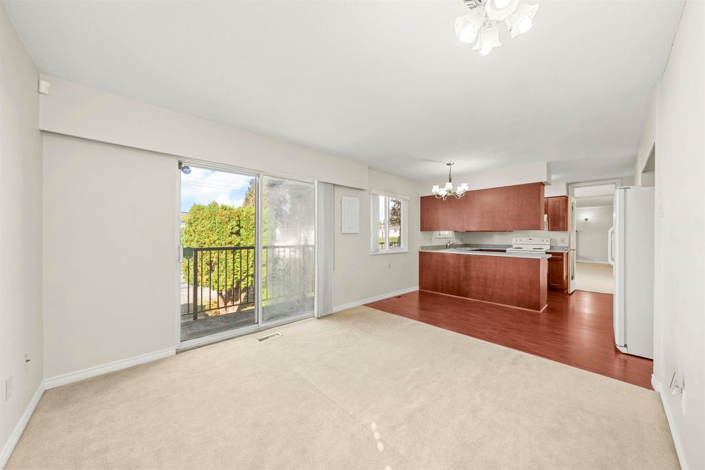listing image 1104136064468928678