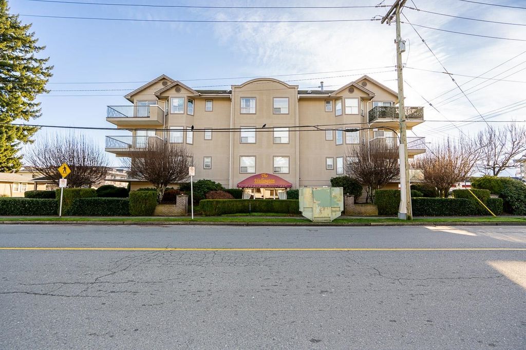 Photo of 9400 Cook Street #204, Chilliwack, BC V2P 4J6 (MLS # R3088231)
