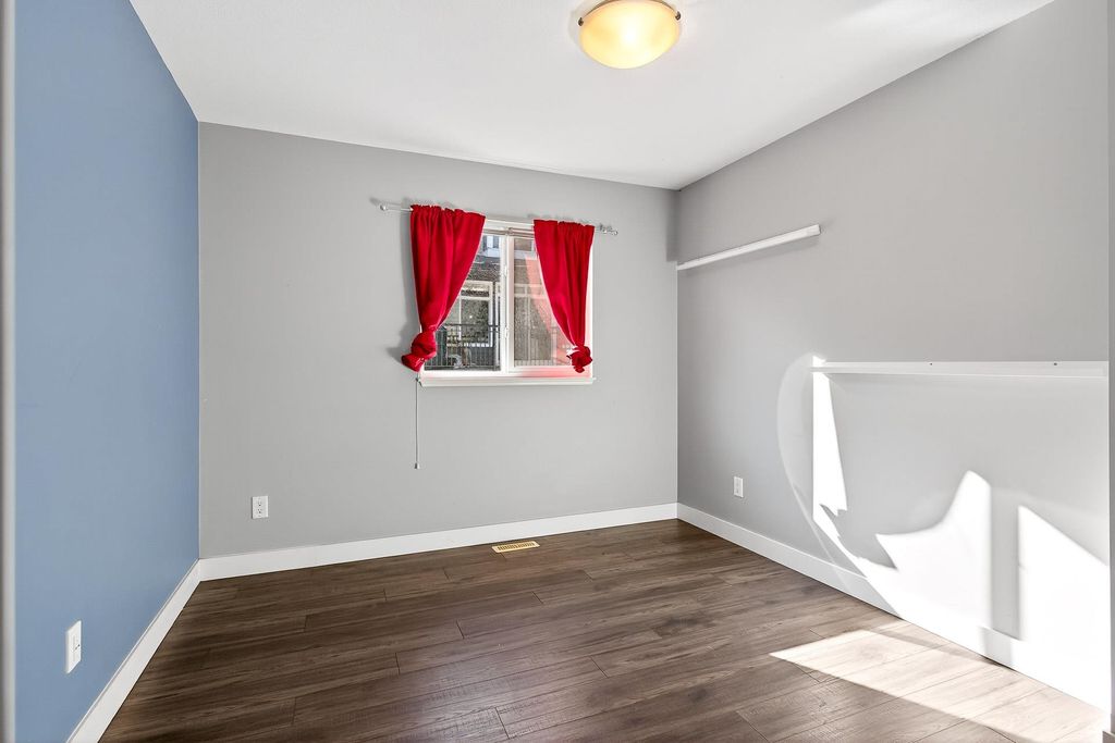 listing image 1107360088558091618