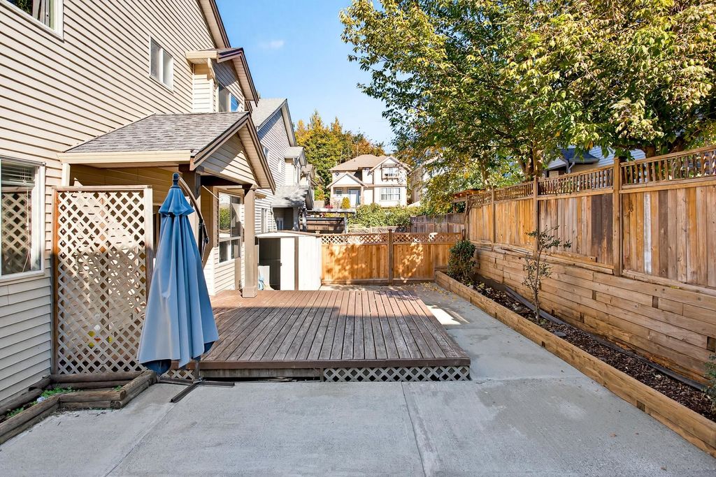 listing image 1102021474228074935