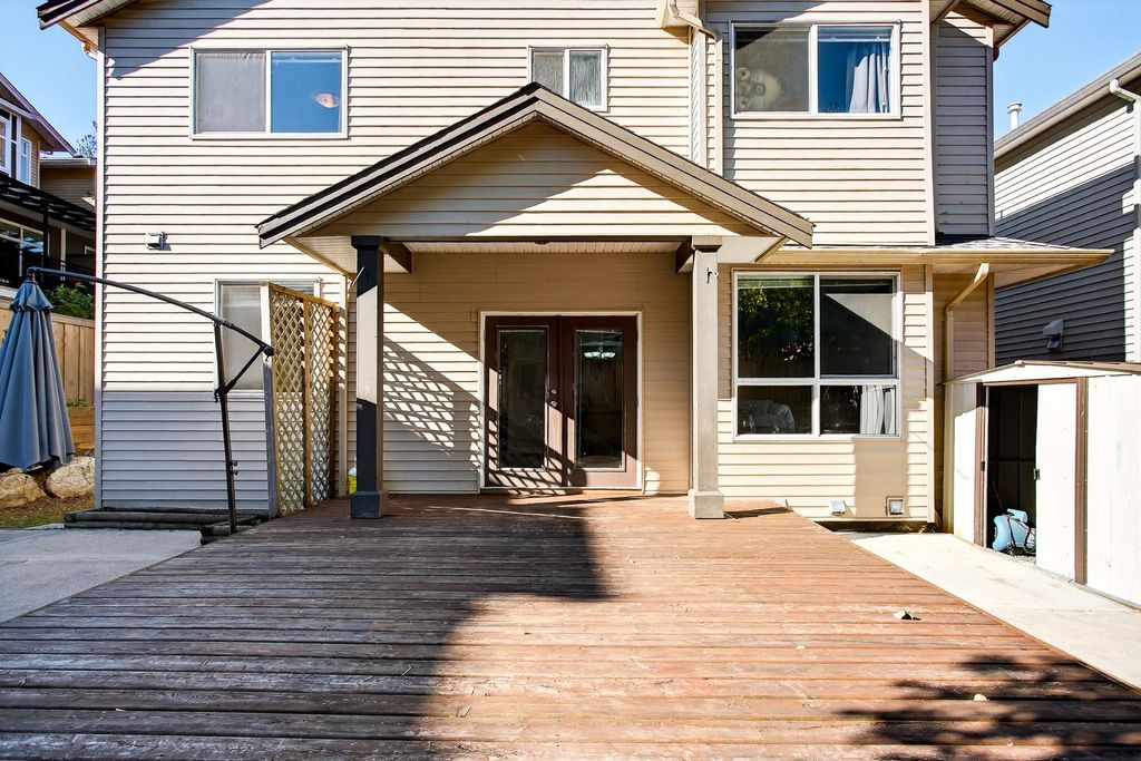 listing image 1106164985807315342