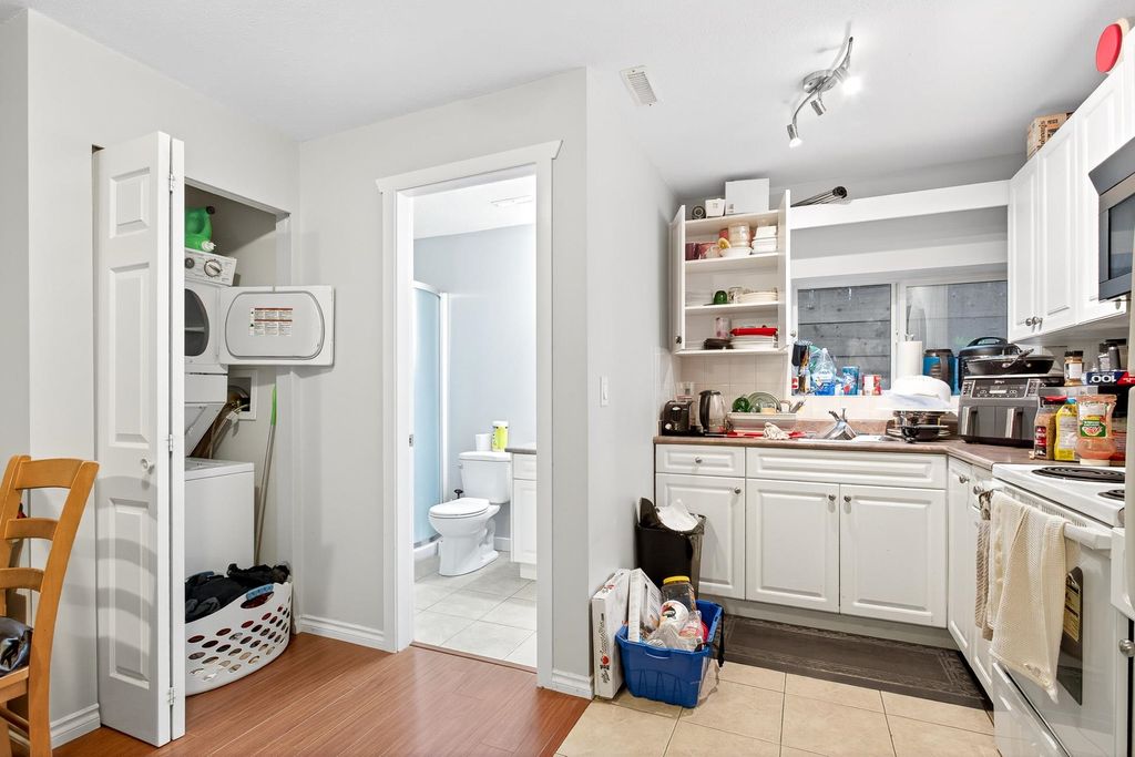 listing image 1103755761994906956