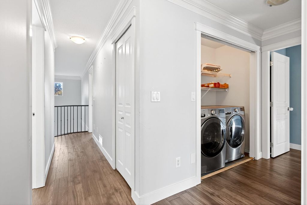 listing image 1104751310683220441