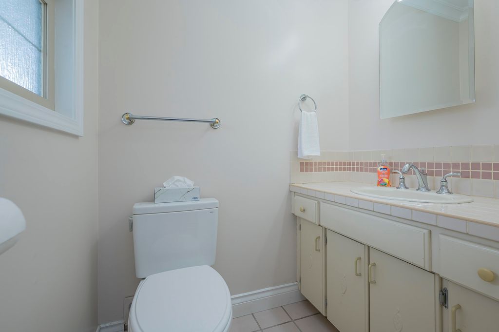 listing image 1101592332323744451