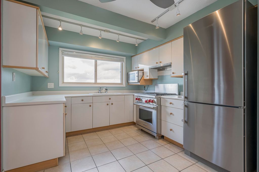 listing image 1104290356284562309
