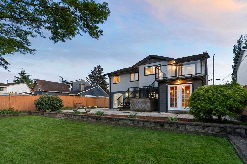 listing image 1102259560412724900