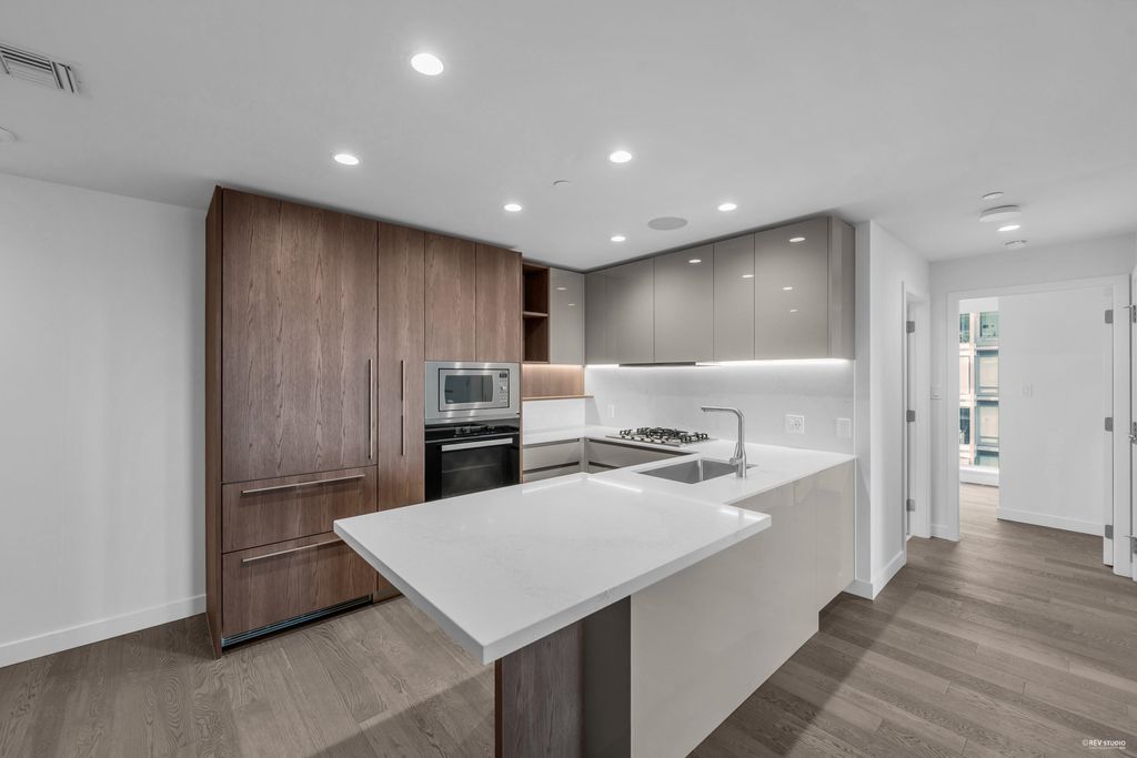 listing image 1100398272382540773