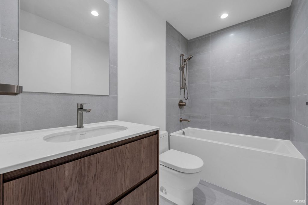 listing image 1108629619072935537