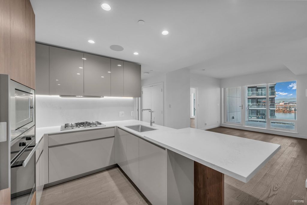 listing image 1102419342401650964