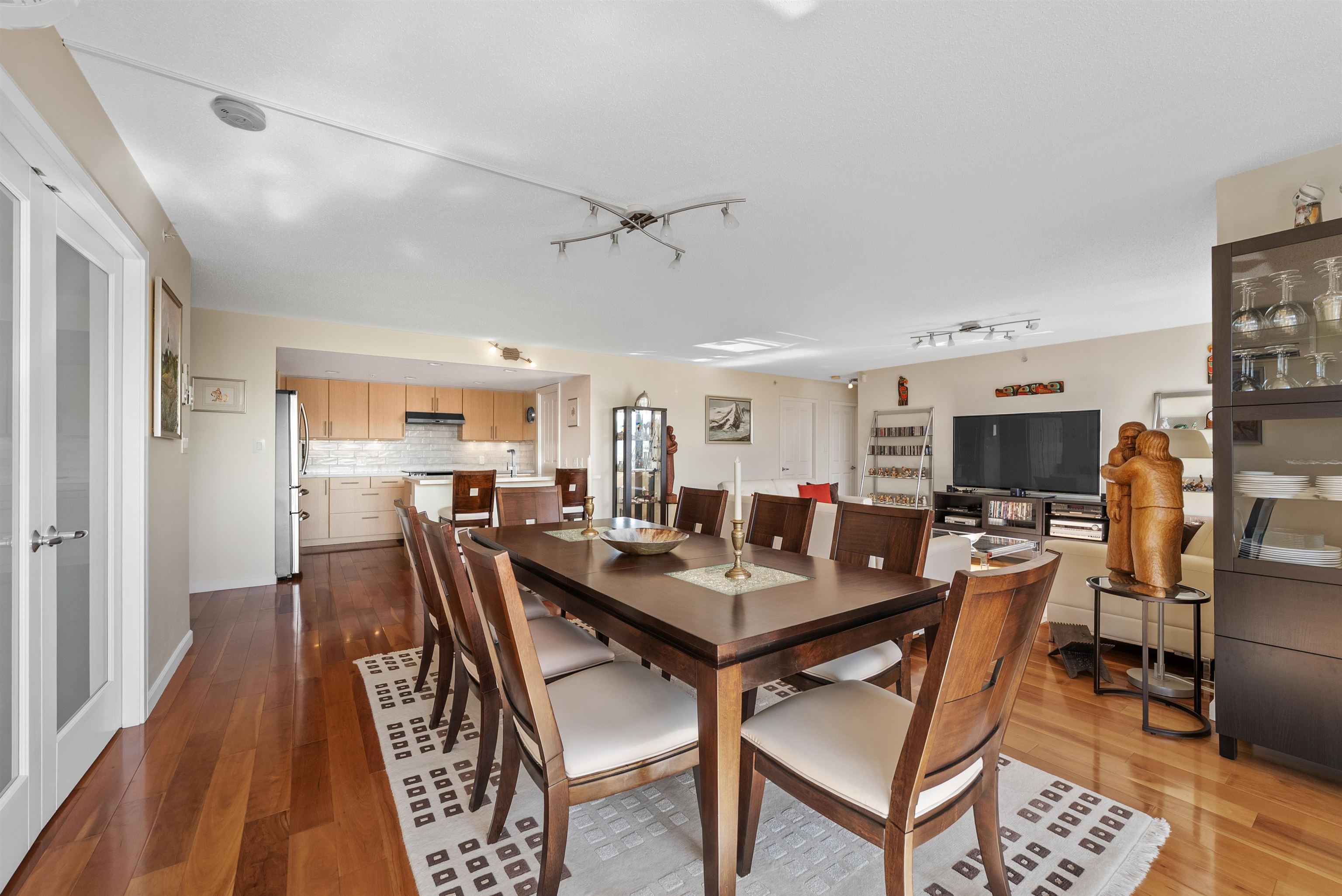 290 Newport Drive 2103