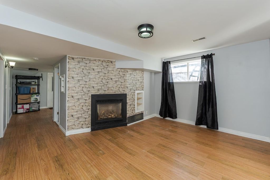 listing image 1103260313947483538